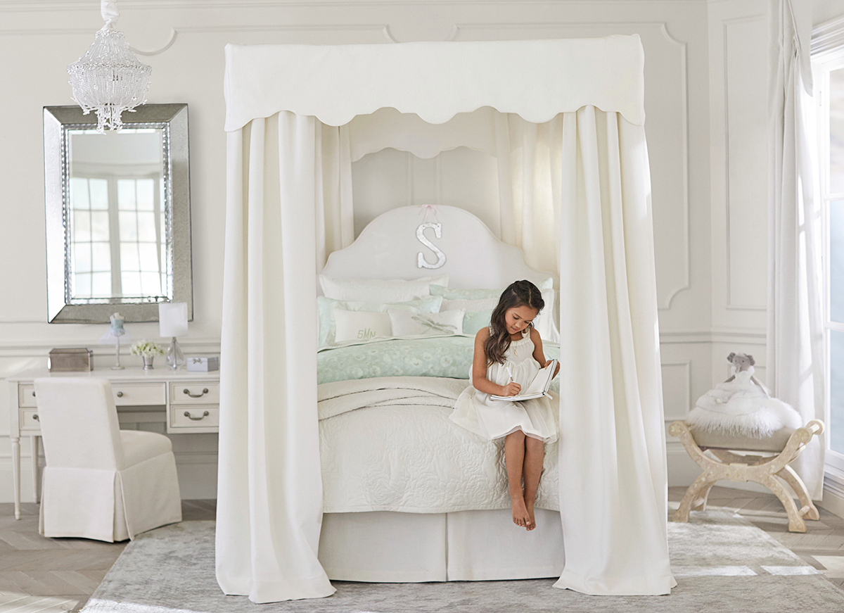 Monique lhuillier crib skirt deals